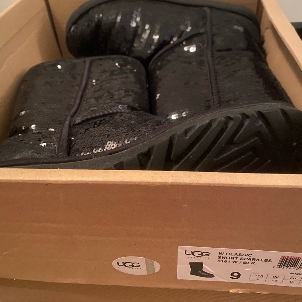 Black sequin uggs